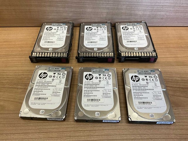 Hp 1tb harde schijf - 7200 rpm - sas (6x) - afbeelding 1 van  4