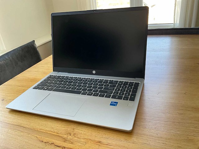 Hp 250 15.6 inch g10 notebook - afbeelding 1 van  5