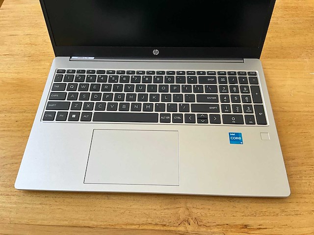 Hp 250 15.6 inch g10 notebook - afbeelding 2 van  5