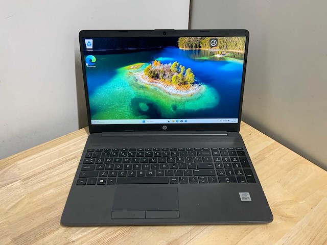 Hp 250 g8 laptop - afbeelding 1 van  5