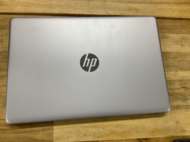 Hp 250 g8 laptop - afbeelding 1 van  6