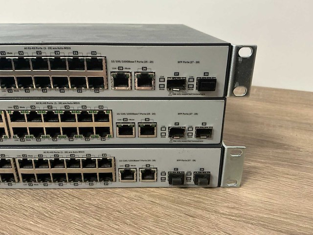 Hp 2530-24 (poe+ switch) 19" switch (3x) - afbeelding 4 van  4