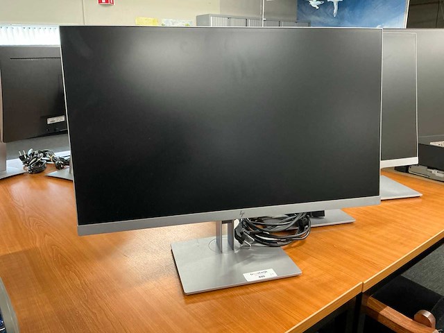 Hp 27 inch monitor (3x) - afbeelding 2 van  5