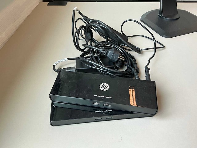 Hp 3005pr usb-port replicator (6x) - afbeelding 1 van  2
