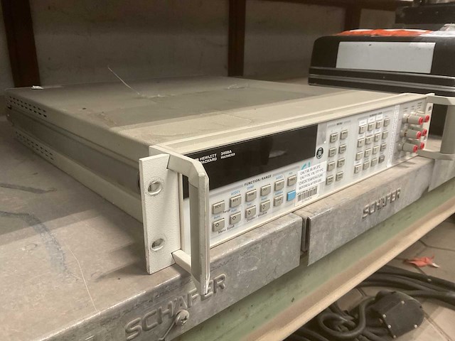 Hp 3458a multimeter - afbeelding 1 van  2