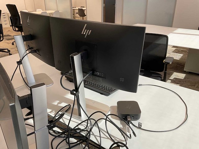 Hp 524pf monitoren en dockingstation (2x) - afbeelding 4 van  12
