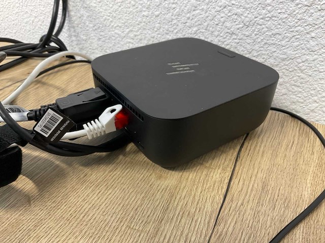 Hp 524pf monitoren en dockingstation - afbeelding 4 van  8