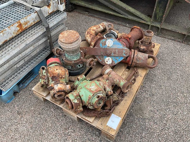 Hp afsluiters en divers - afbeelding 1 van  4