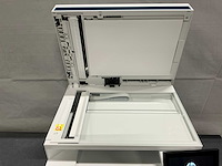 Hp color laser jet pro mfp4302dw (1x) - afbeelding 2 van  9