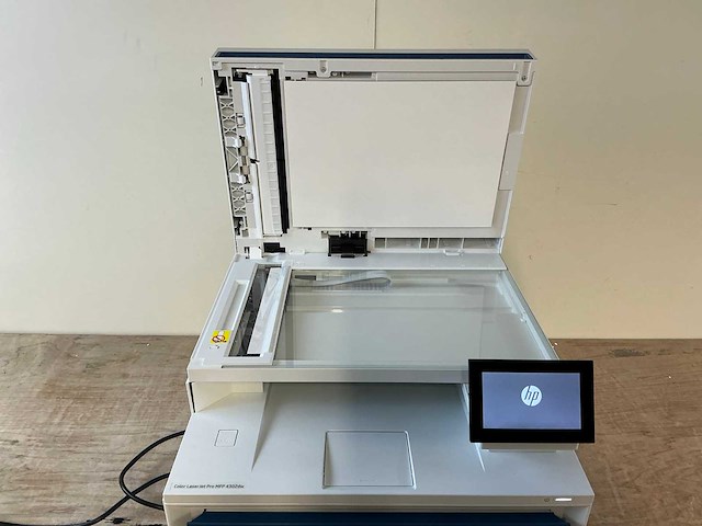 Hp color laser met pro mfp4302dw printer - afbeelding 2 van  4