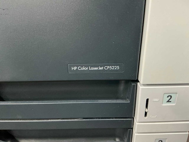 Hp color laserjet cp5225 laserprinter - afbeelding 3 van  5
