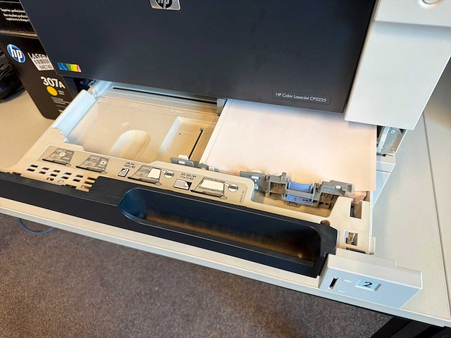 Hp color laserjet cp5225 - afbeelding 3 van  6
