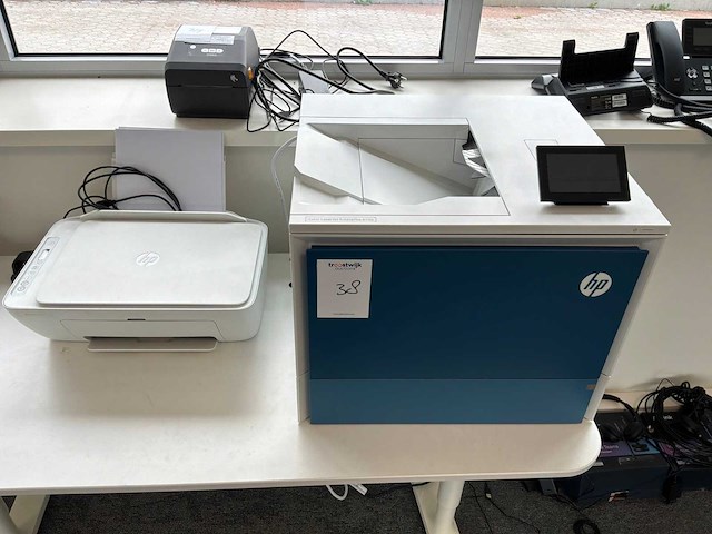 Hp color laserjet enterprise 6700 laserprinter - afbeelding 1 van  4