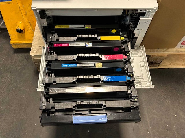 Hp color laserjet mfp m479fdn - afbeelding 4 van  4