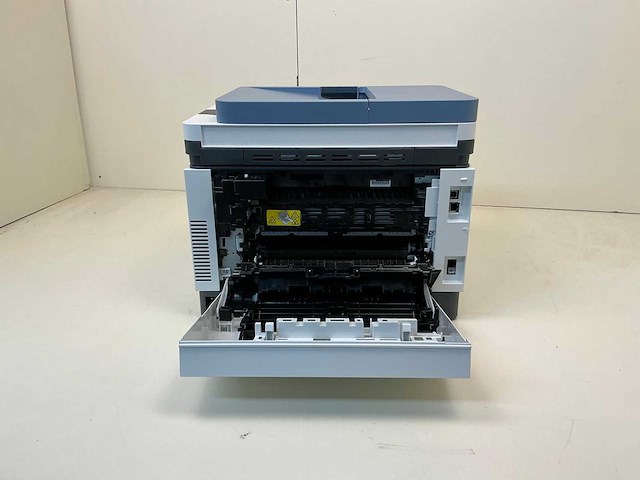 Hp color laserjet pro mfp 3302fdw overige printers en copiers - afbeelding 1 van  1