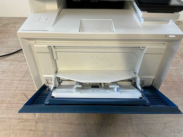 Hp color laserjet pro mfp 4302dw printer - afbeelding 3 van  8