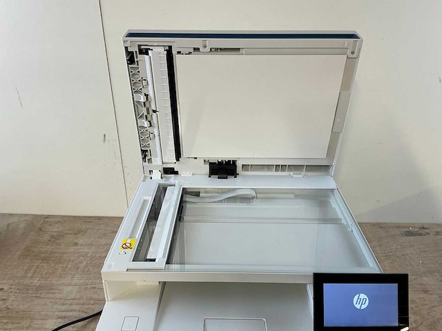 Hp color laserjet pro mfp 4302dw printer - afbeelding 2 van  8