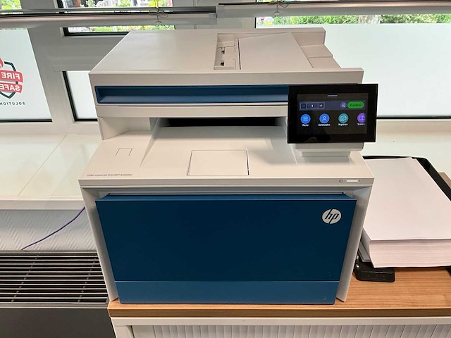Hp color laserjet pro mfp 4302fdn laserprinter - afbeelding 1 van  2