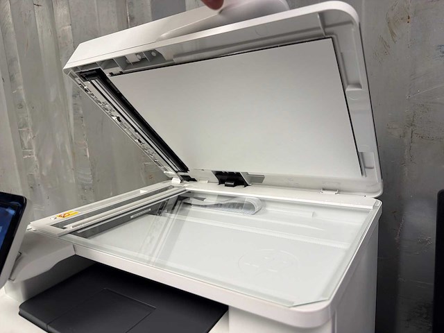 Hp color laserjet pro mfp m477fdw all-in-one laserprinter - afbeelding 5 van  7