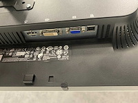 Hp compaq - 24" monitoren met dubbele monitorarm - dp, vga, dvi - afbeelding 9 van  18