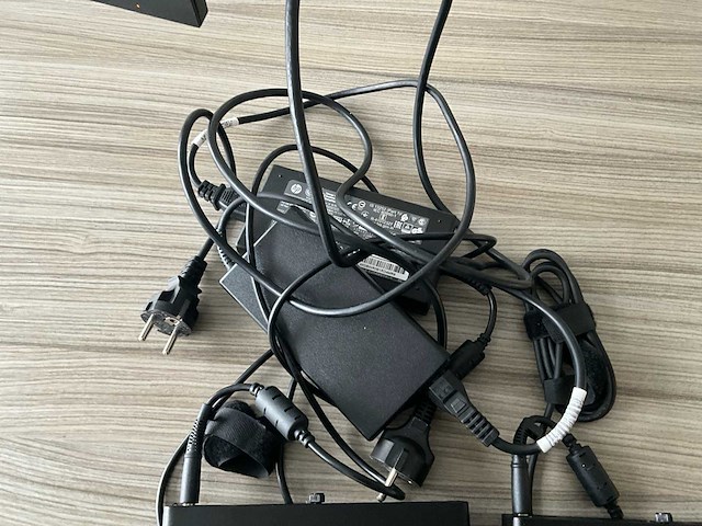 Hp-computer (2x) - afbeelding 5 van  5