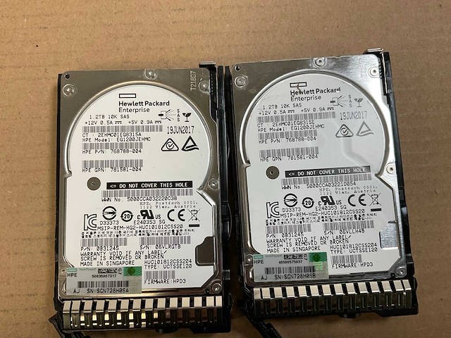 Hp (d3700), 2x 480 ssd(mk000480gwcev) - 2x 1.92 tb ssd(mk001920gwcfb) - 4x 1.2 tb sas(eg1200jemda) - 16x 1.2 tb sas(eg1200jehmc) network attached storage - afbeelding 3 van  11