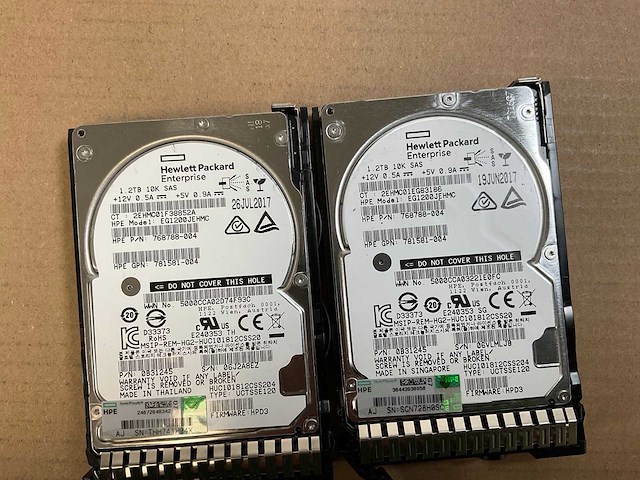 Hp (d3700), 2x 480 ssd(mk000480gwcev) - 2x 1.92 tb ssd(mk001920gwcfb) - 4x 1.2 tb sas(eg1200jemda) - 16x 1.2 tb sas(eg1200jehmc) network attached storage - afbeelding 4 van  11