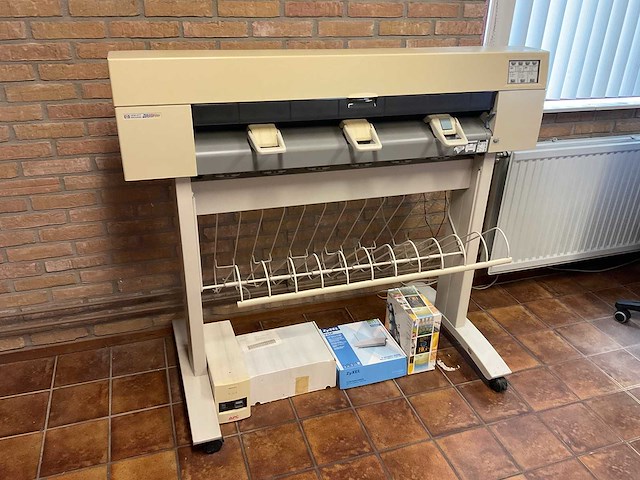 Hp designjet, - 450c - grootformaat printer - afbeelding 1 van  6