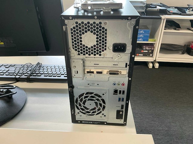 Hp desktop met monitor - afbeelding 5 van  6