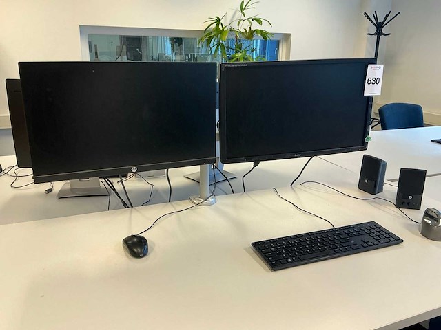 Hp diverse monitor (13x) - afbeelding 1 van  9