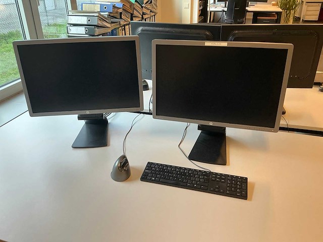 Hp diverse monitor (13x) - afbeelding 9 van  9