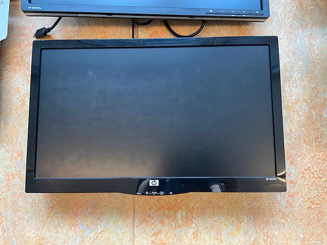 Hp diverse monitoren (5x) - afbeelding 5 van  5