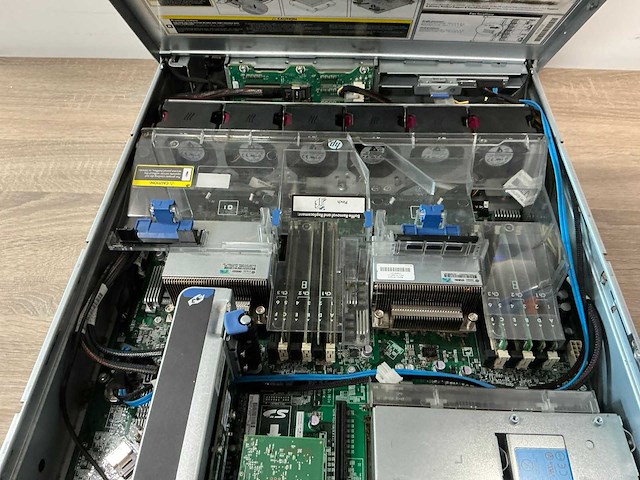 Hp dl380e gen8 server - afbeelding 6 van  7