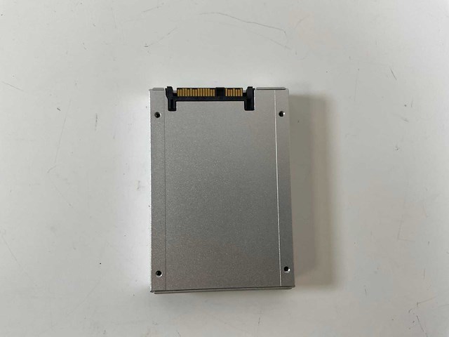 Hp (dope1920s5xnnmri) 1.92 tb sas hdds (16x) - afbeelding 5 van  5