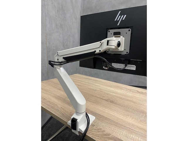 Hp e233 - 23" monitor met monitorarm - dp, hdmi, vga, usb - afbeelding 14 van  14