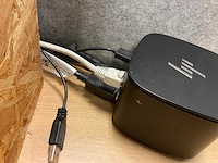 Hp e233 monitoren en dockingstation - afbeelding 5 van  8
