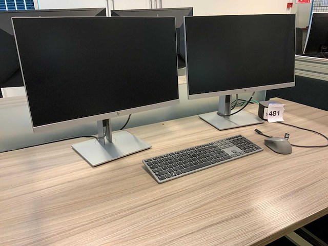 Hp e233 monitoren en dockingstation - afbeelding 1 van  5