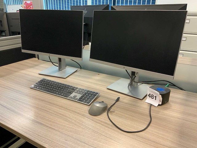 Hp e233 monitoren en dockingstation - afbeelding 2 van  5