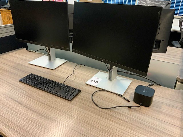 Hp e24 g4 monitoren en dockingstation - afbeelding 2 van  7
