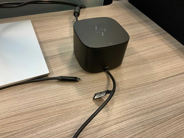 Hp e24 g4 monitoren en dockingstation - afbeelding 3 van  7