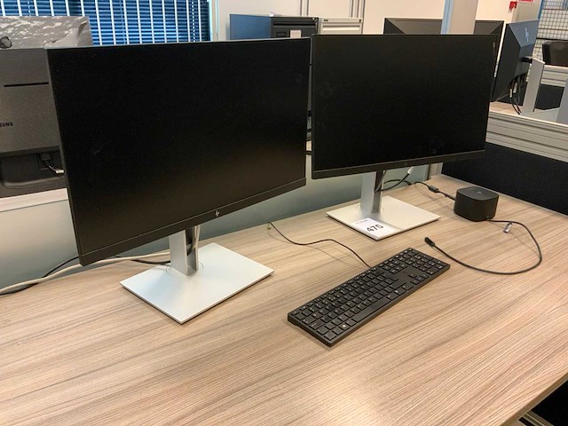 Hp e24 g4 monitoren en dockingstation - afbeelding 7 van  7