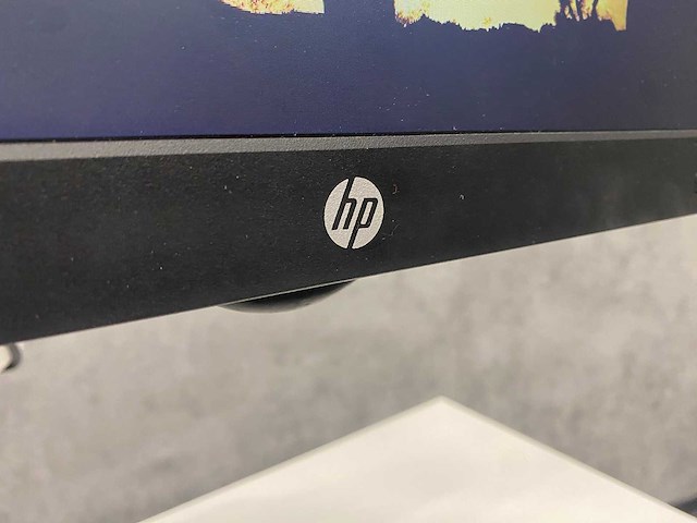 Hp e240 - 24" monitoren op dubbele monitorarm - dp, hdmi, vga - afbeelding 15 van  19