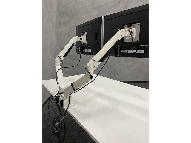 Hp e240 - 24" monitoren op dubbele monitorarm - dp, hdmi, vga - afbeelding 19 van  19