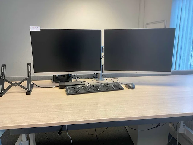 Hp e243i monitor (2x) - afbeelding 1 van  5
