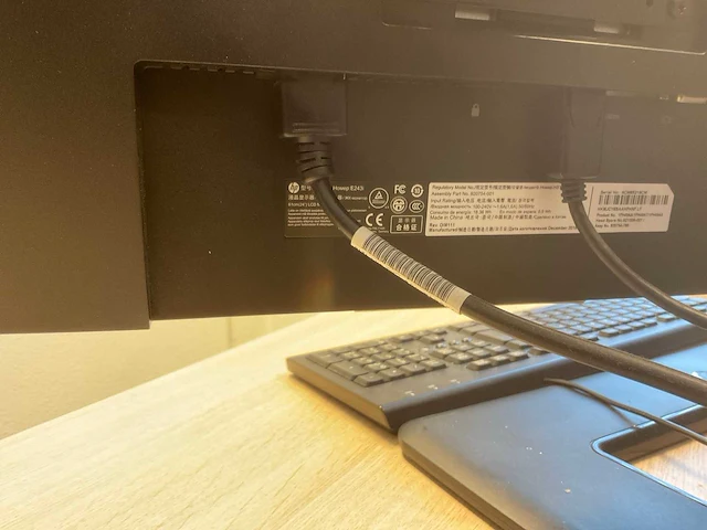 Hp e243i monitor (2x) - afbeelding 6 van  6