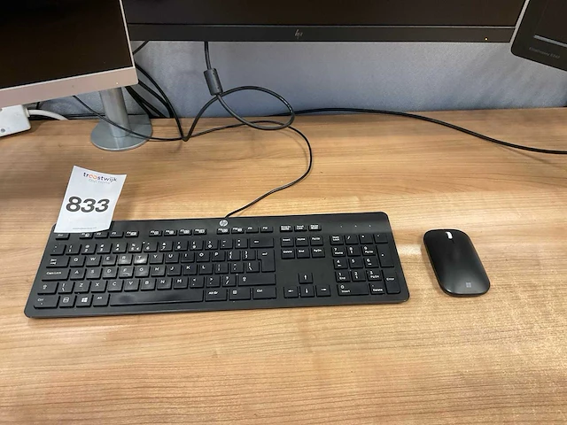Hp e243i monitor (3x) - afbeelding 1 van  8