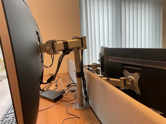 Hp elite display e242 monitor (2x) - afbeelding 4 van  5