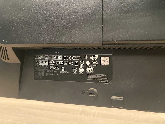Hp elite e241i - 24" monitoren met monitorarm - dp, dvi, vga - afbeelding 3 van  14