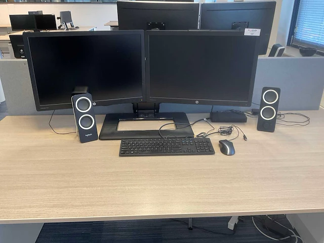 Hp elite e242 monitor (2x) - afbeelding 1 van  5
