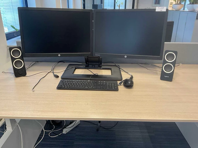 Hp elite e242 monitor (2x) - afbeelding 1 van  4